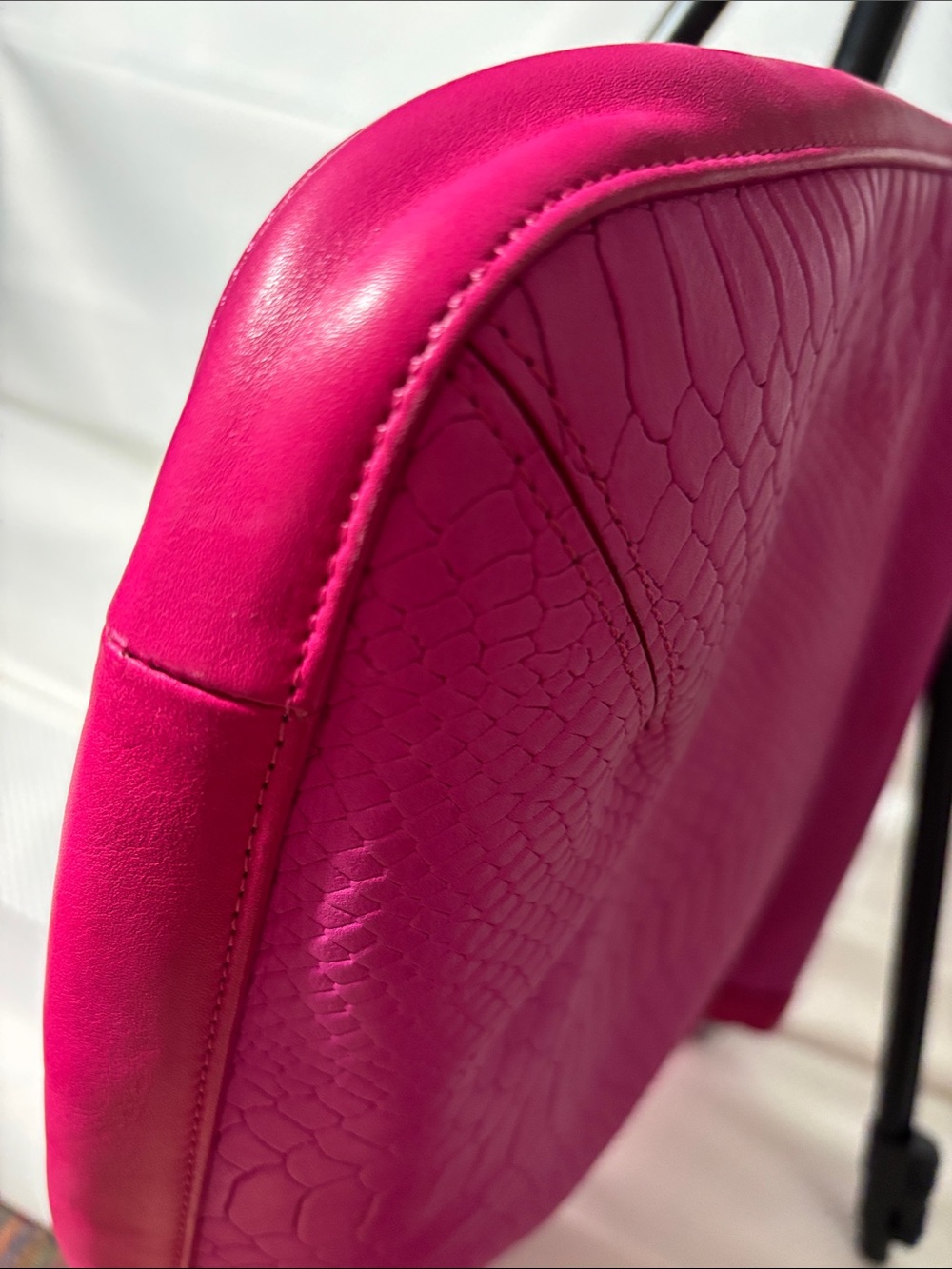 Longchamp Bright Pink Women's Shoulder Bag - Picture 5 of 9